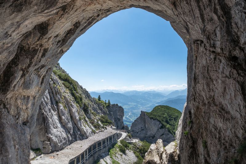 Pažintinė kelionė autobusu į Austrijos ir Vokietijos kalnus, krioklius ir tarpeklius