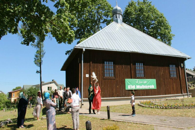 Keturiasdešimt Totorių kaimas – koldūnų edukacija - Lentvaris - alaus degustacija