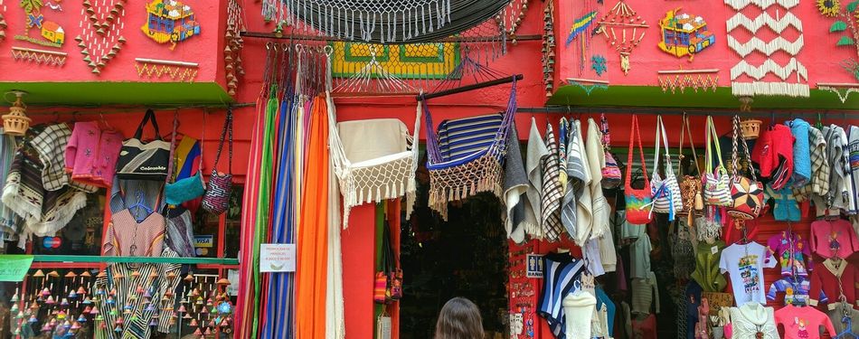 Kolumbijos Amazonė ir Karibų spalvos