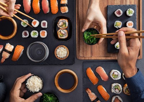 JAPONIJA: KAI ŽYDI SAKUROS